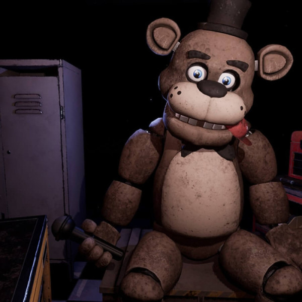 Five Nights at Freddy’s: Help Wanted-2